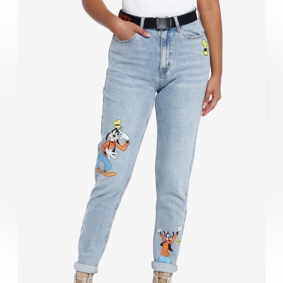 Disney Goofy Mom Jeans With‎ Belt Hot Topic - Picture 1 of 3